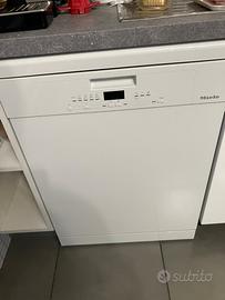 Lavastoviglie miele