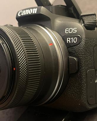 Canon EOS R10 - Come nuova, mai utilizzata