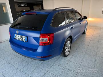 Skoda Octavia 1.6 TDI CR 90 CV Wagon Ambition