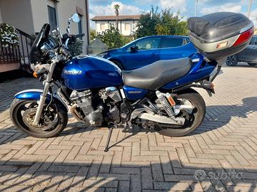 Suzuki GSX 750 - 2003
