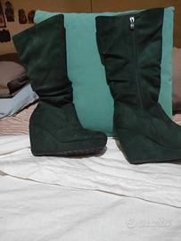 stivaletti scamosciati 