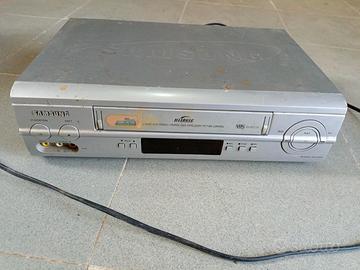Videoregistratore VHS Samsung SV-651X  funzionante