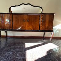 Credenza con specchiera