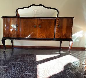 Credenza con specchiera