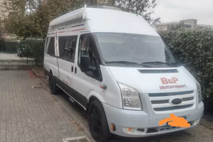 Ford transit omologato camper con gancio traino