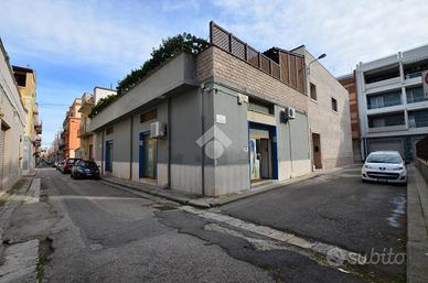 LABORATORIO A GIOIA DEL COLLE