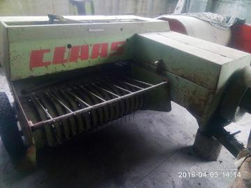 Pressa imballatrice Claas