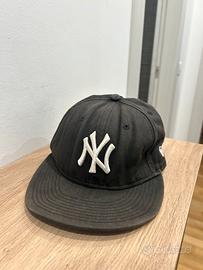 Cappello New Era 9FIFTY New York Yankees-nero