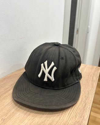 Cappello New Era 9FIFTY New York Yankees-nero