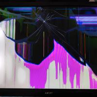 TV led AKAI AKTV 2217 J schermo rotto