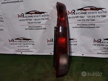 STOP FANALE POSTERIORE DESTRO NISSAN X-Trail 1° S