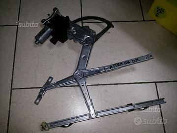 Alzavetro opel astra ant.dx 2006