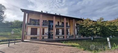Appartamento di 80 m² con 2 locali a Langhirano