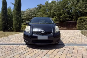 Yaris luxuri 2009