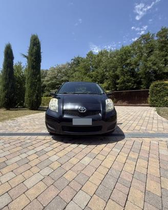 Yaris luxuri 2009