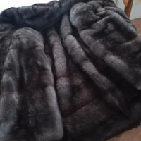 splendida pelliccia di visone con cappuccio 