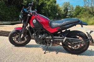 benelli leoncino 500