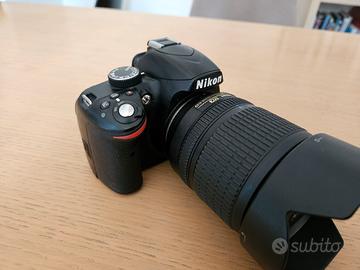 Nikon d3200 + Nikon 18-105 + accessori