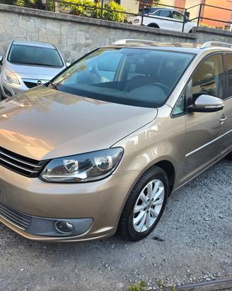 Volkswagen Touran 2.0 TDI 140 CV DSG Highline