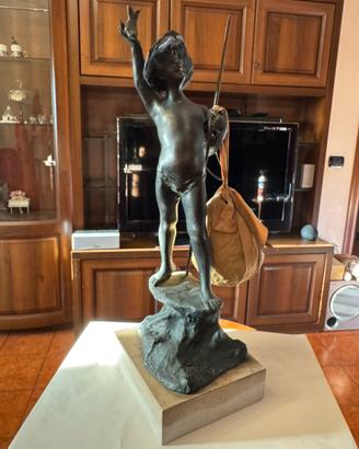Scultura bronzo Pescatorello - G. Varlese