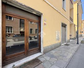 NEGOZIO A ACQUI TERME