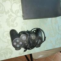  Ps2 completa di 2 memory card e joystick 