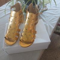 scarpe n.40 nuove