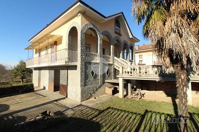 VILLA SINGOLA A SANFRÈ