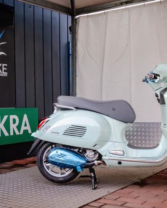 Vespa 310 GTS hpe