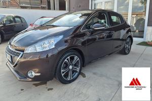 Peugeot 208 1.4 HDi 68 CV 5 porte Access