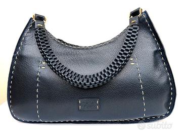 Borsa Hobo Casa  López (Argentina) 42(31)*22"11