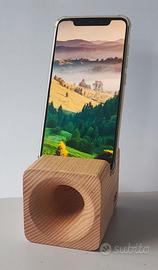 Portacellulare in legno con cassa