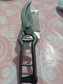 FORBICI DA VIGNA TOTALMENTE ACCIAIO FORGIATO 