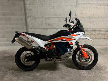 KTM 890 Adventure R
