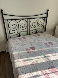 Struttura letto matrimoniale