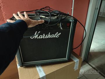 amplificatore Marshall bass 20