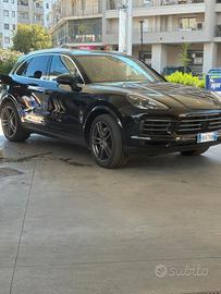 Porsche Cayenne 3.0 V6 Tetto-Burmester-2018-298.00