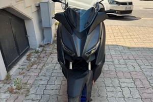 Yamaha X-Max 125 - 2022