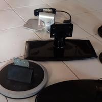 vari piedistalli  per tv samsung piu stafa muro