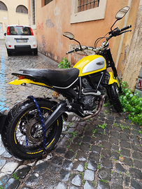Ducati scrambler