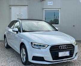 Audi A3 S-Tronic 2.0 Tdi 150 cv 2020 BLACK FRIDAY