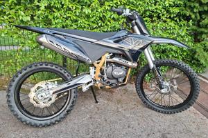 NUOVA PITBIKE 250 THUNDER 21/18 NERA