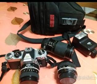 macchina fotografica nikon fm 