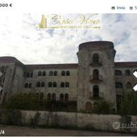 Albergo da ristrutturare o da abbattere Mondragone