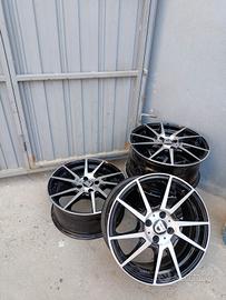 Cerchi in lega 16" pollici