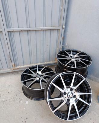 Cerchi in lega 16" pollici