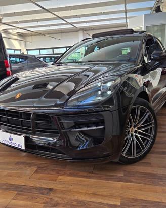 PORSCHE Macan 2.0 vettura con 39.000 euro di opt
