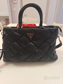 Borsa Guess Nera