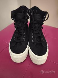 Superga taglia 36 con suola alta 