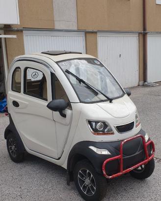 Microcar senza patente per anziani